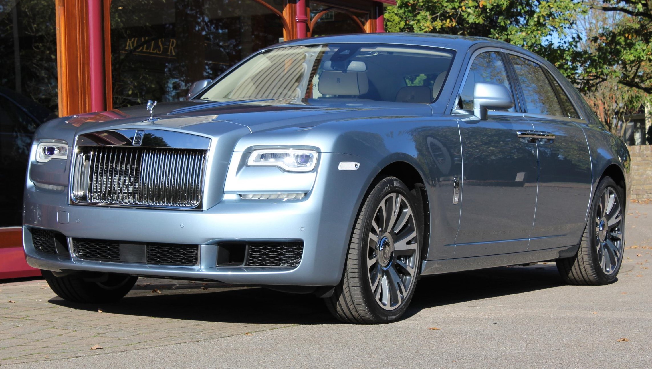 Rolls-Royce-Ghost Blue-Ice